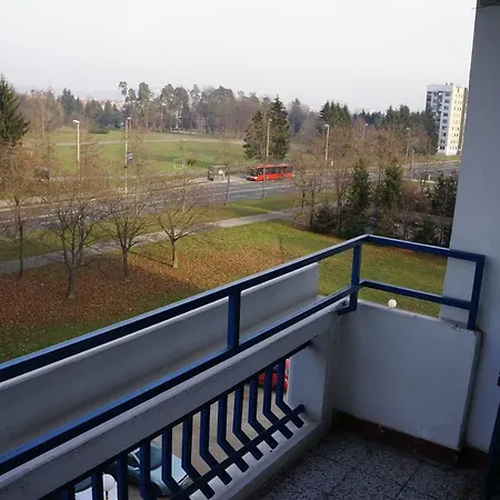 Apartament Διαμέρισμα Μαριμπόρ